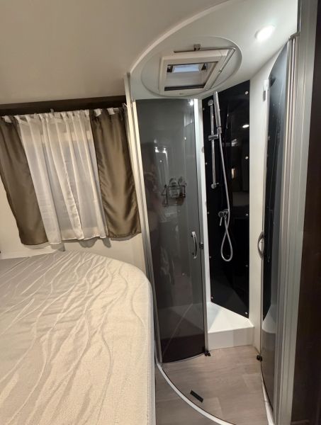 En venta Benimar Tessoro 496 Blanco 2020 Barcelona foto 6