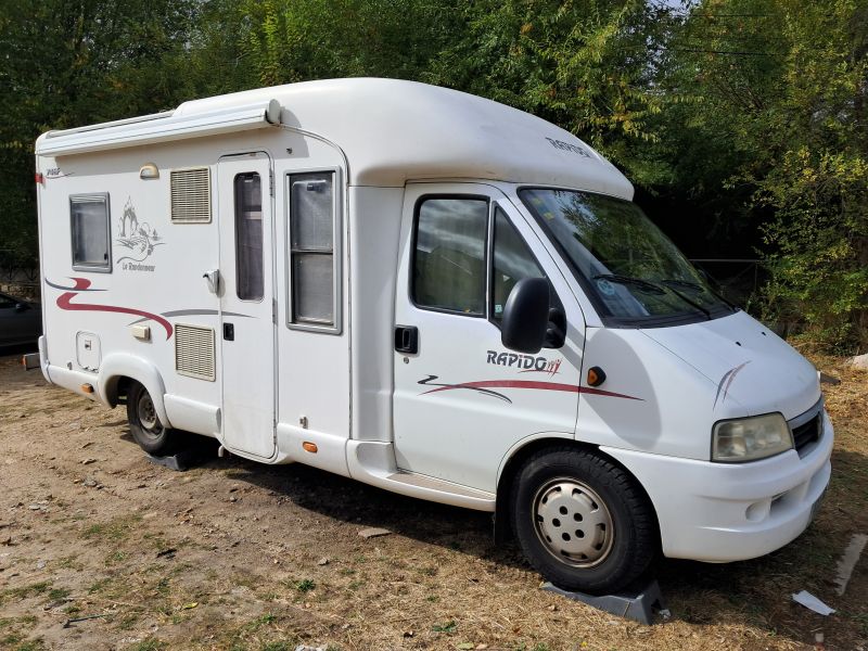 En venta Rapido 747 F Blanco 2006 Madrid foto 2