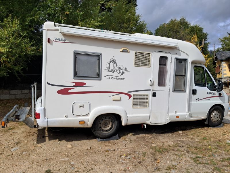 En venta Rapido 747 F Blanco 2006 Madrid foto 3