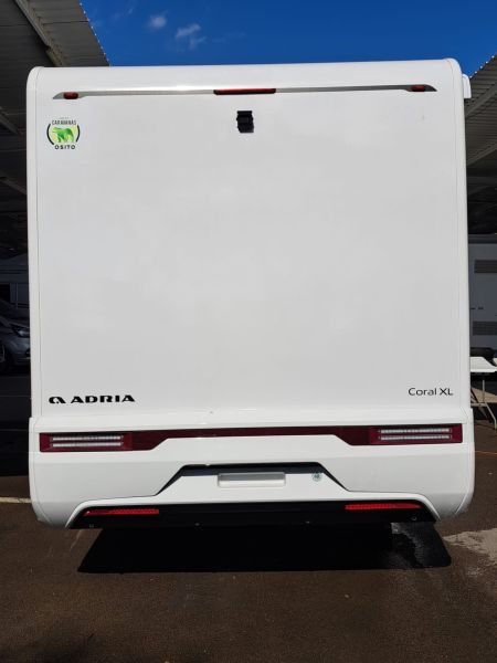 En venta Adria Coral xl 650 sp Blanco 2023 Barcelona foto 6