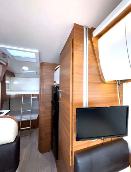 En venta Elnagh BARON 22 Blanco 2023 Madrid foto 3