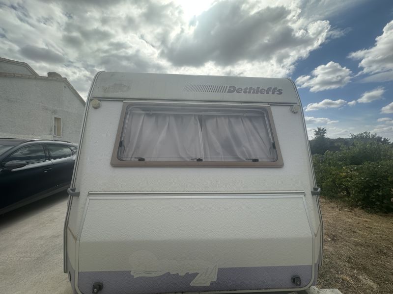 En venta Dethleffs CAMPER 460 T  Blanco 1998 Madrid foto 13