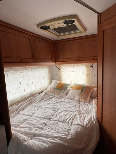 En venta Moncayo Halcon 535 Blanco 2006 Vizcaya foto 4