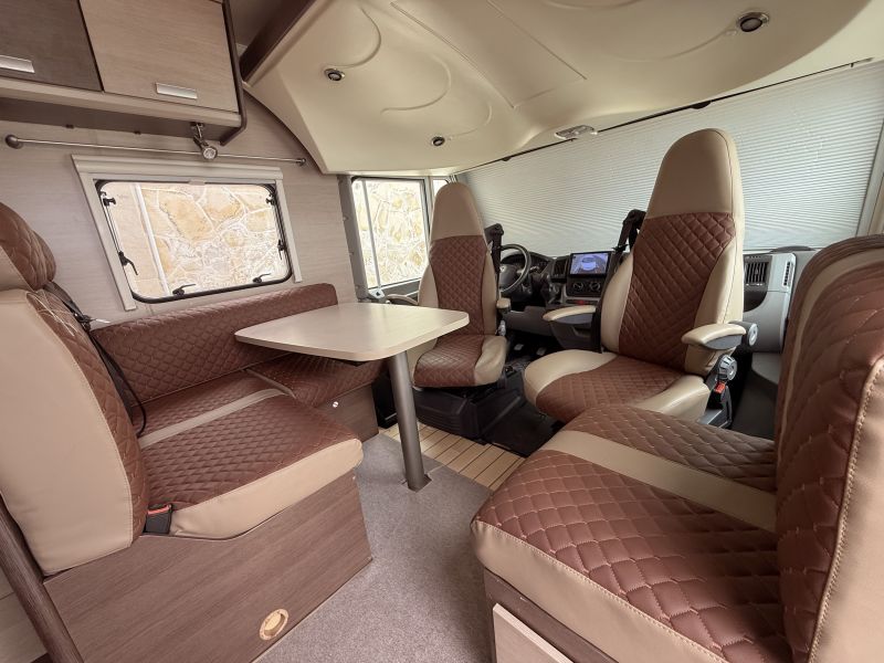 En venta Bavaria-Camp i74 Blanco 2010 Santa Cruz de Tenerife foto 8