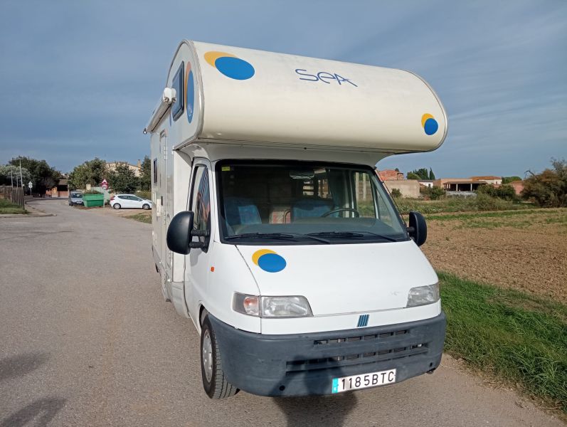 En venta Fiat Ducato Blanco 2001 Girona foto 4