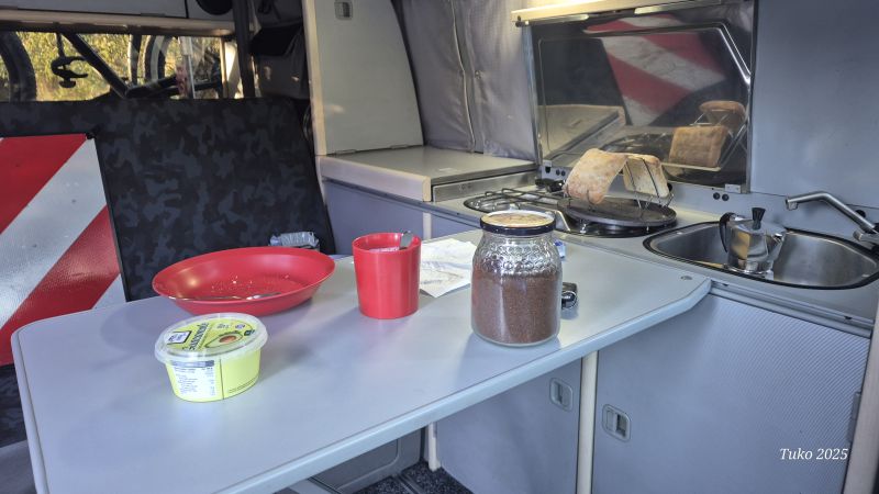 En venta Volkswagen California Azul 2000 Madrid foto 7