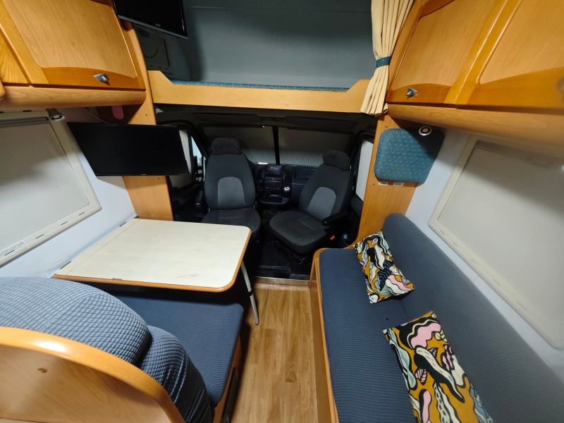 En venta Moncayo 437 Blanco 2005 León foto 10