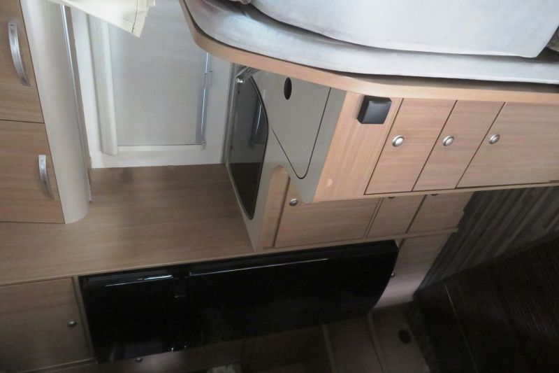 En venta Sun Living LIDO M 46 SP Blanco 2015 Madrid foto 4