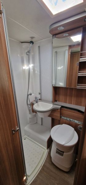 En venta Peugot Sprint  Blanco 2019 Sevilla foto 11