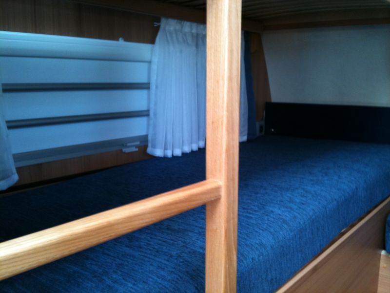 En venta Knaus 500 KU Blanco 2010 Málaga foto 8