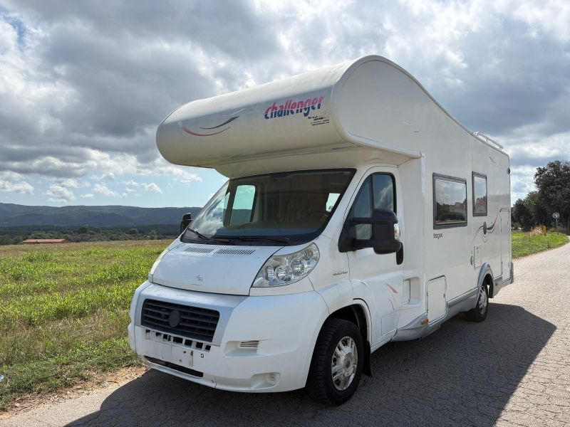 En venta Challenger Mageo 154 Blanco 2011 Barcelona foto 1