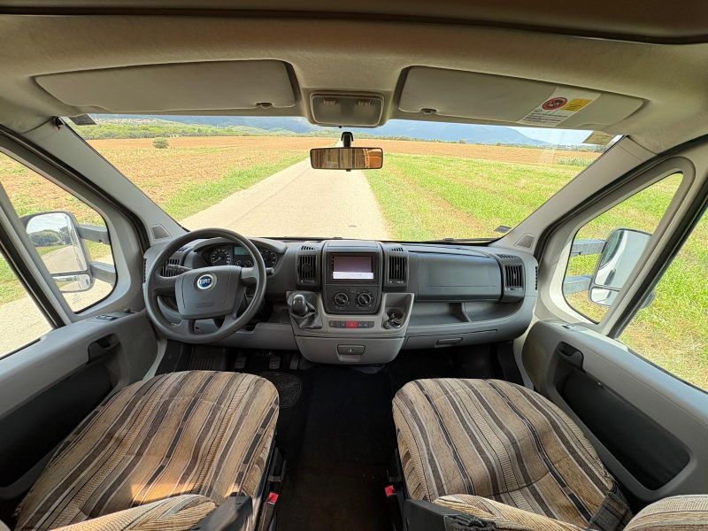 En venta Challenger Mageo 154 Blanco 2011 Barcelona foto 4