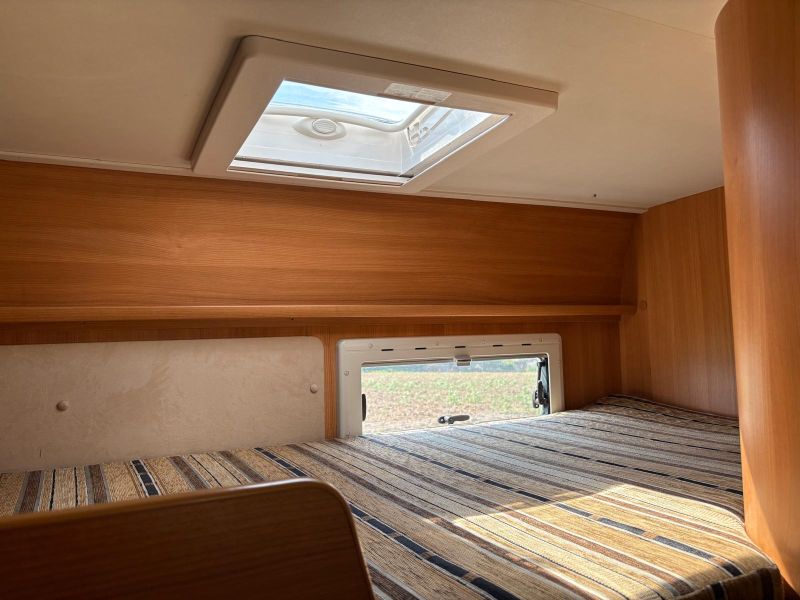 En venta Challenger Mageo 154 Blanco 2011 Barcelona foto 24