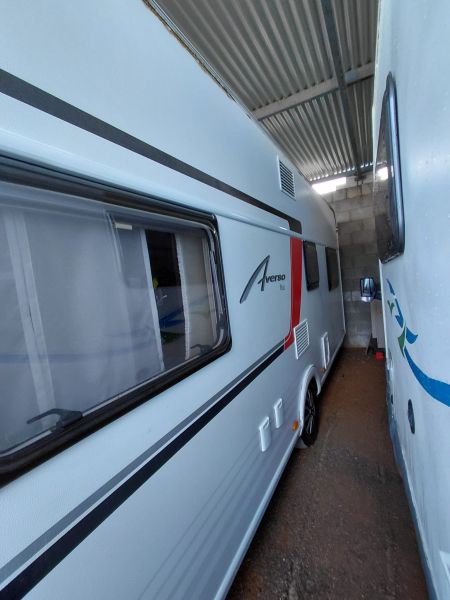 En venta Bürstner Burstner Premio Plus 510 TK Blanco 2018 Sevilla foto 2