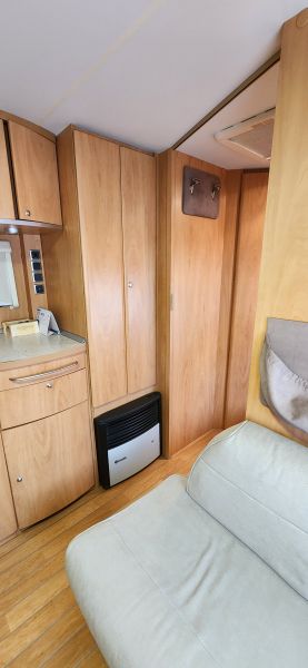 En venta Sunroller Tango 495 Luxe Home Caravan Blanco 2007 Barcelona foto 5