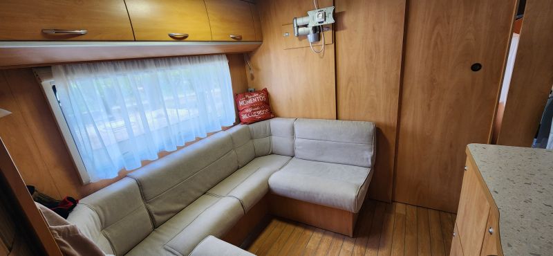 En venta Sunroller Tango 495 Luxe Home Caravan Blanco 2007 Barcelona foto 8