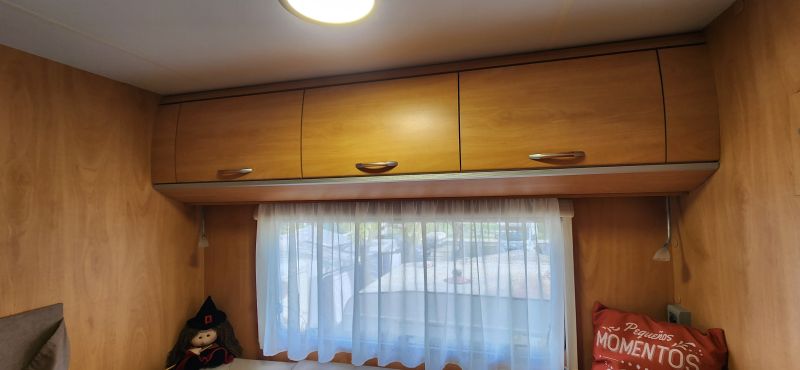 En venta Sunroller Tango 495 Luxe Home Caravan Blanco 2007 Barcelona foto 13