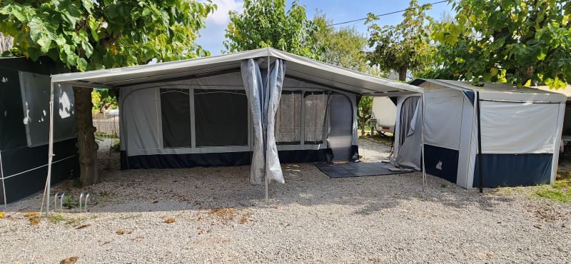 En venta Sunroller Tango 495 Luxe Home Caravan Blanco 2007 Barcelona foto 19