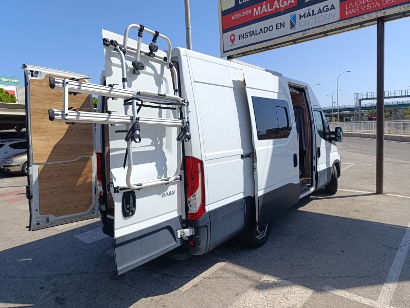 En venta Iveco 35s13 Blanco 2015 Málaga foto 14