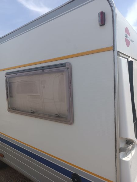 En venta Bürstner  City 455 Avantgarde Blanco 2003 Valencia foto 9