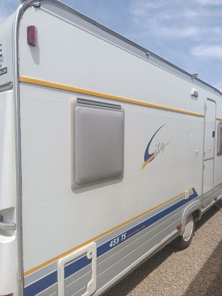 En venta Bürstner  City 455 Avantgarde Blanco 2003 Valencia foto 11