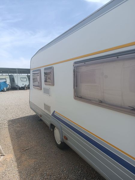 En venta Bürstner  City 455 Avantgarde Blanco 2003 Valencia foto 13