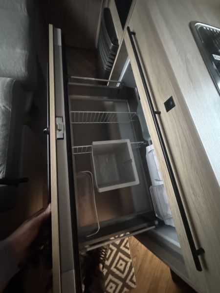 En venta Caravelair Sportline 486 Gris 2024 Madrid foto 3