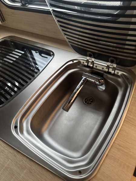 En venta Caravelair Sportline 486 Gris 2024 Madrid foto 5