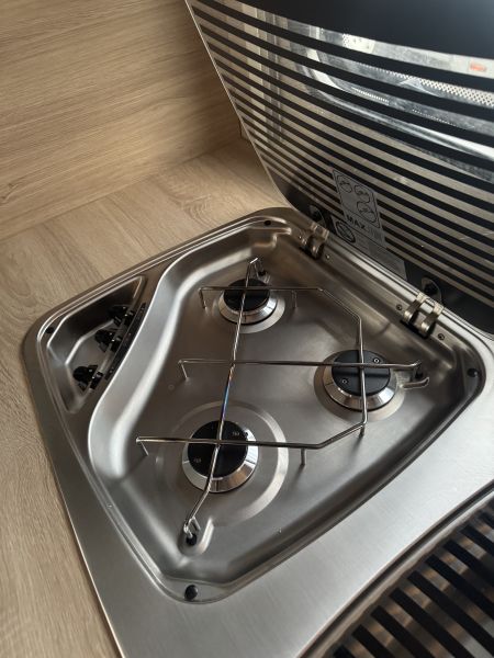 En venta Caravelair Sportline 486 Gris 2024 Madrid foto 6