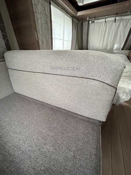 En venta Knaus Caravana KNAUS SPORT 540 FDK SILVER SELECTION 2019 Blanco 2019 Barcelona foto 9