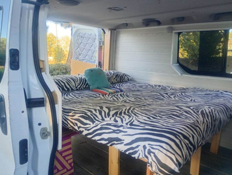 En venta Opel vivaro Blanco 2010 Madrid foto 6