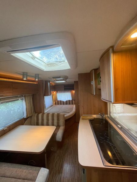 En venta Bürstner Averso 495Tk Blanco 2010 Tarragona foto 7