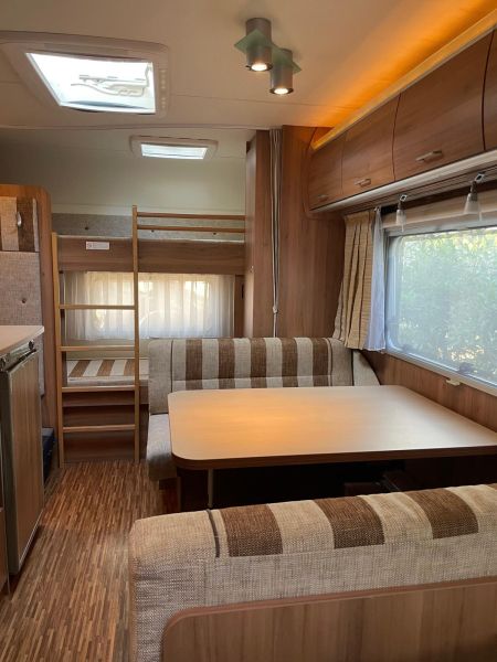 En venta Bürstner Averso 495Tk Blanco 2010 Tarragona foto 9