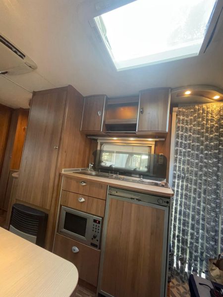 En venta Bürstner Averso 495Tk Blanco 2010 Tarragona foto 11