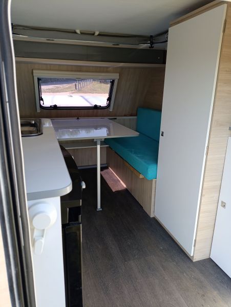 En venta Trigano Mini Silver Freestyle 270. Blanco 2022 Girona foto 8