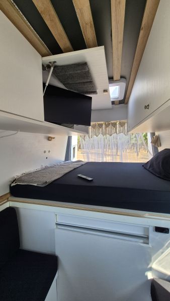 En venta Opel Movano  Blanco 2017 Madrid foto 17