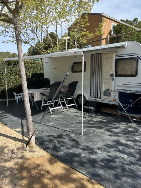 En venta Caravelair Antares style 496 Blanco 2017 Tarragona foto 2