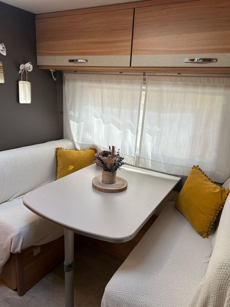 En venta Caravelair Antares style 496 Blanco 2017 Tarragona foto 7