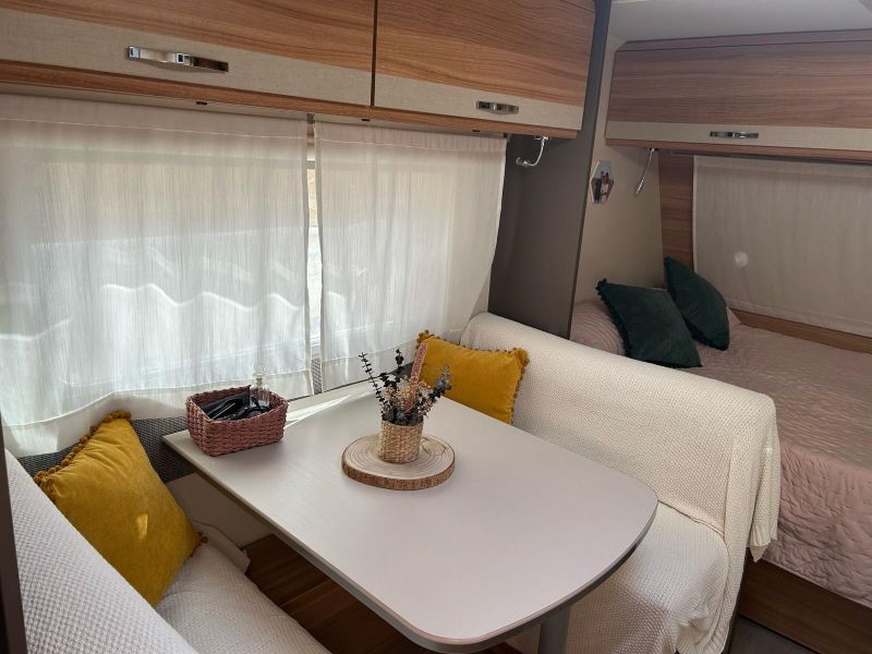 En venta Caravelair Antares style 496 Blanco 2017 Tarragona foto 10
