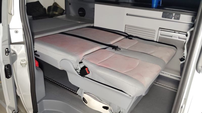 En venta Mercedes-Benz Vianp 2,2 CDI 150cv 2014 Burgos foto 7