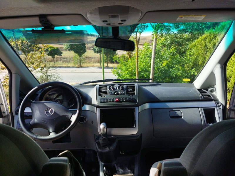 En venta Mercedes-Benz Vianp 2,2 CDI 150cv 2014 Burgos foto 10