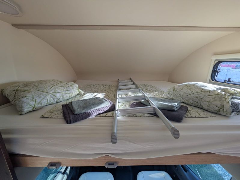 En venta Ford McLouis Glamys 222 Blanco 2023 Málaga foto 7