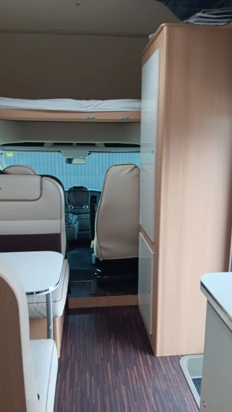 En venta Ford Mc Louis Glamys 226 Blanco 2023 Málaga foto 4