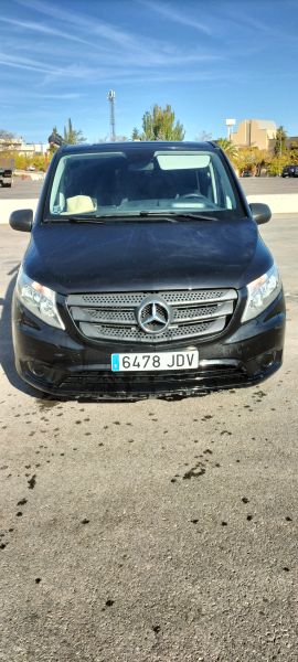 En venta Mercedes-Benz Vito Tourer 114 CDI Negro 2015 Madrid foto 2