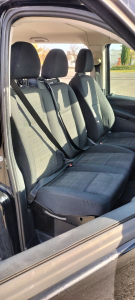 En venta Mercedes-Benz Vito Tourer 114 CDI Negro 2015 Madrid foto 10