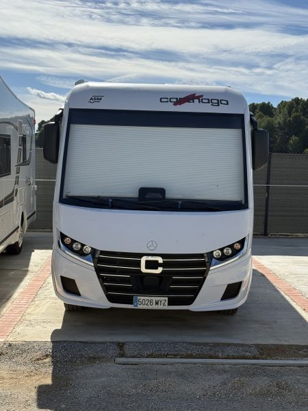 En venta Carthago C2 Tourer I 145 RB LE Blanco 2025 Barcelona foto 1