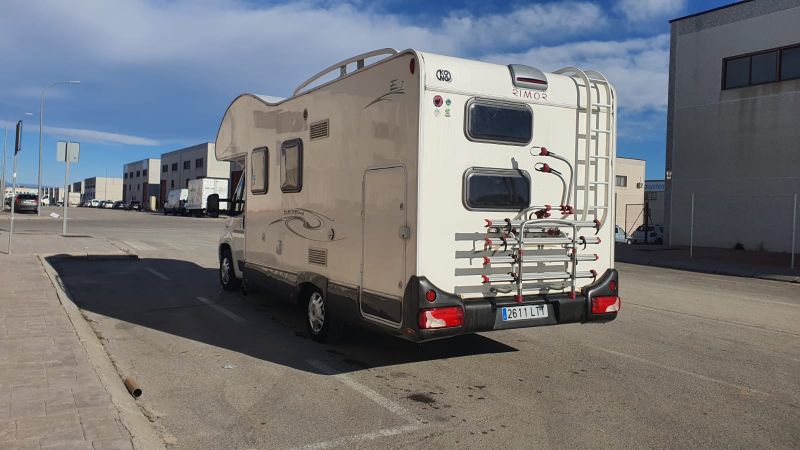 En venta Fiat Rimor Europeo 7 Blanco 2007 Madrid foto 3