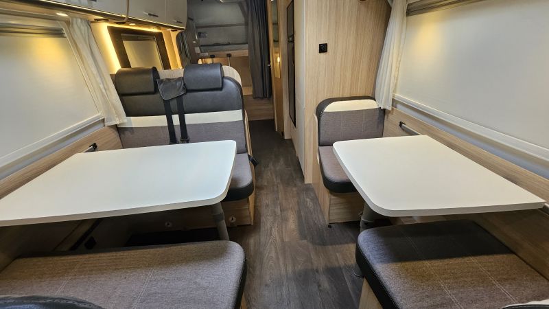 En venta Sunlight A72 ,FIAT,  CAMBIO AUTOMATICO Blanco 2022 Murcia foto 2