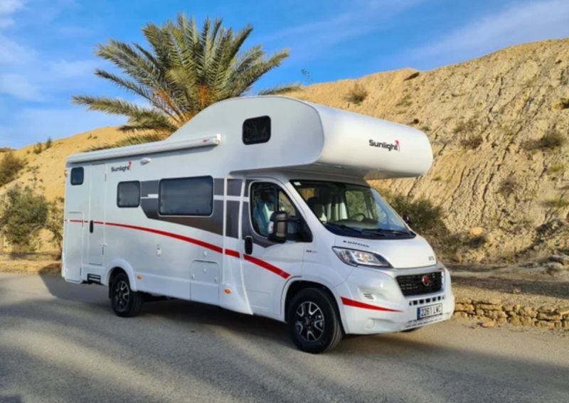 En venta Sunlight A72 ,FIAT,  CAMBIO AUTOMATICO Blanco 2022 Murcia foto 10