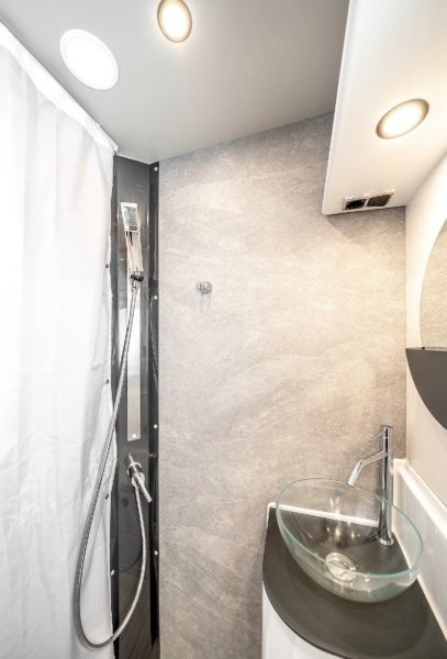 En venta Rimor Killig 9 Blanco 2026 Málaga foto 4